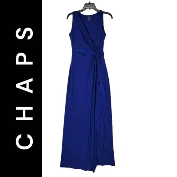 green emerald velvet dress Amazon.com: Chaps Women's Sequin Overlay Evening Gown, Black Gunmetal (4) :  Clothing, Shoes & Jewelry main image 0